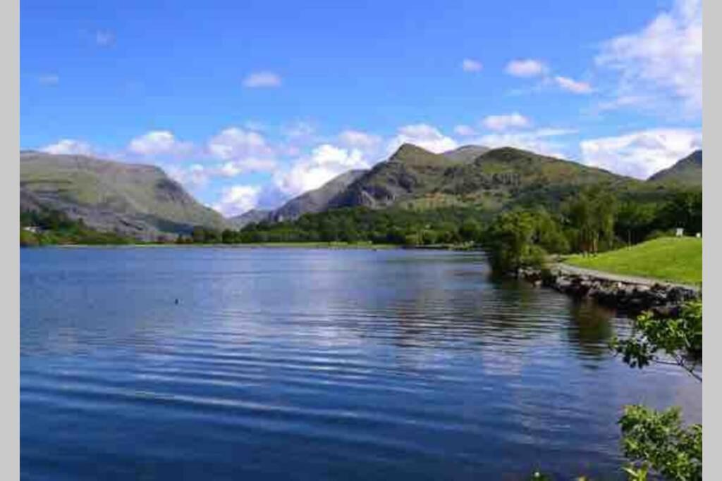 Homely House At The Foot Of Snowdonia Llanberis Exterior photo